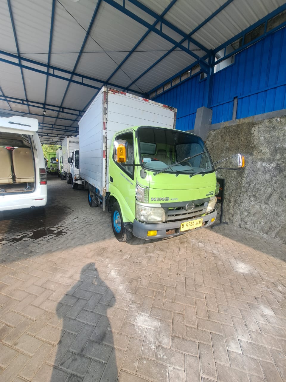 Hino Dutro 110 LD PS J05E-TA (Eropa 4) atau J05D-TC thumbnail 3