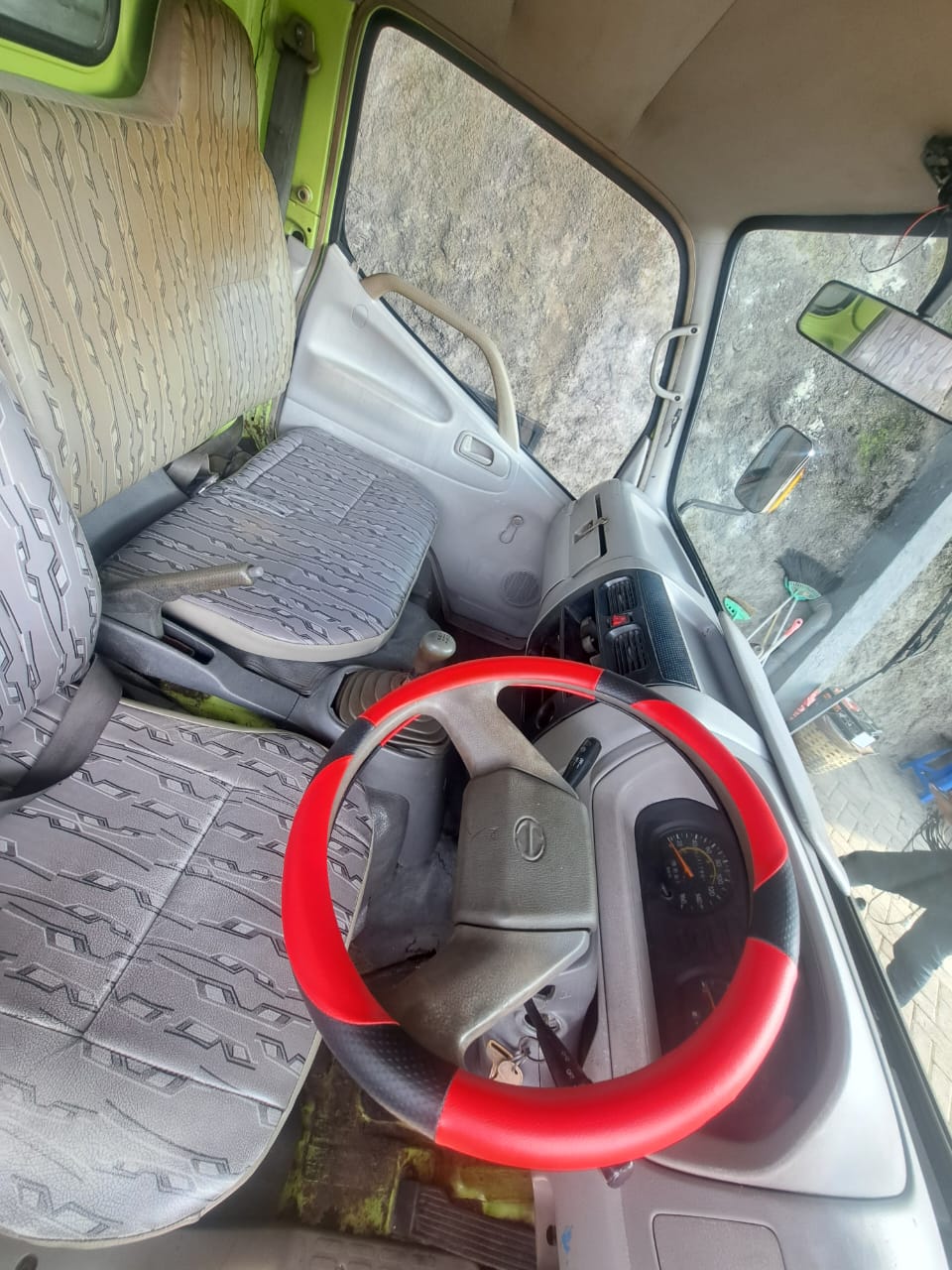 Hino Dutro 110 LD PS J05E-TA (Eropa 4) atau J05D-TC thumbnail 5